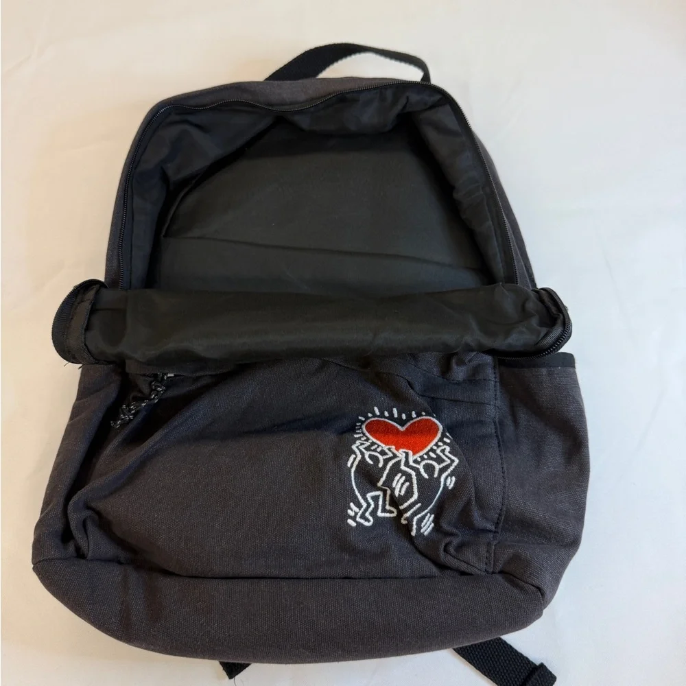 Cotton On keith haring